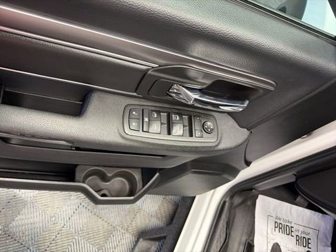 Used 2021 RAM 1500 Classic Warlock w/ Electronics Group image 17