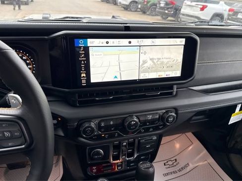 New 2025 Jeep Wrangler Unlimited Rubicon 392 image 14