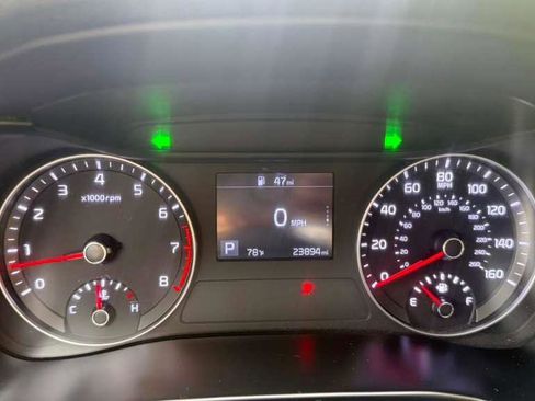 Used 2021 Kia Forte LXS FWD image 14