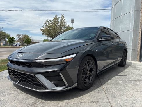 Used 2024 Hyundai Elantra N Line image 3