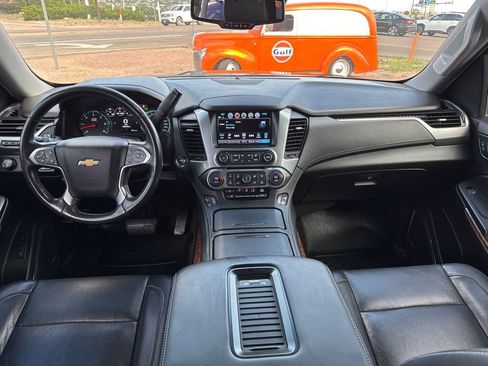 Used 2019 Chevrolet Tahoe Premier AWD/4WD image 21
