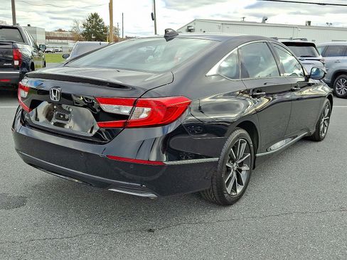 Certified 2021 Honda Accord EX-L image 6