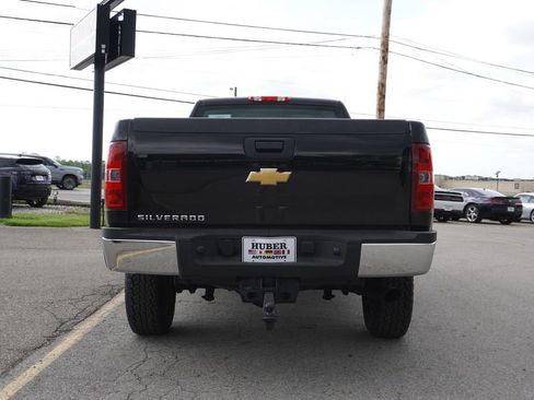 Used 2014 Chevrolet Silverado 2500 W/T w/ Snow Plow Prep Package AWD/4WD image 6