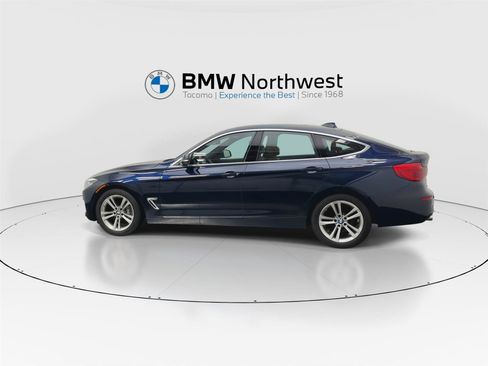 Used 2017 BMW 340i Gran Turismo xDrive image 11