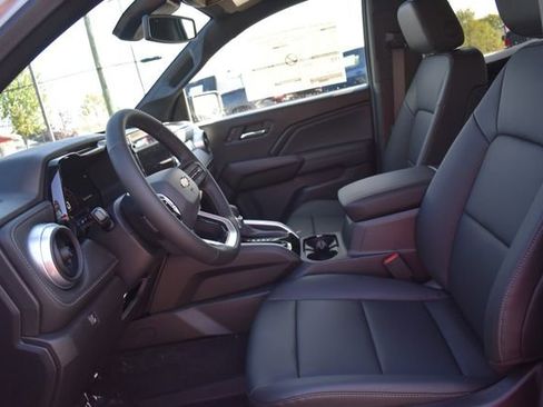 New 2026 Chevrolet Colorado LT w/ LT Convenience Package AWD/4WD image 23