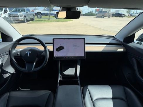 Used 2019 Tesla Model 3 RWD image 21