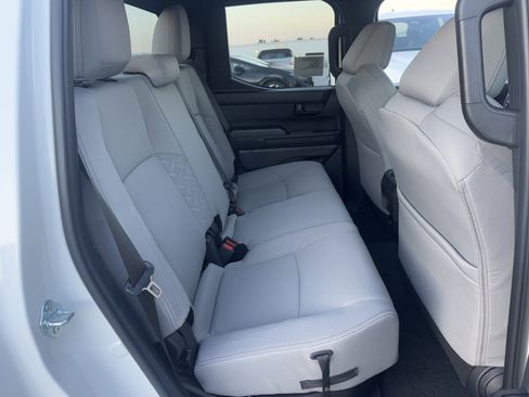 New 2026 Toyota Tacoma SR5 image 5