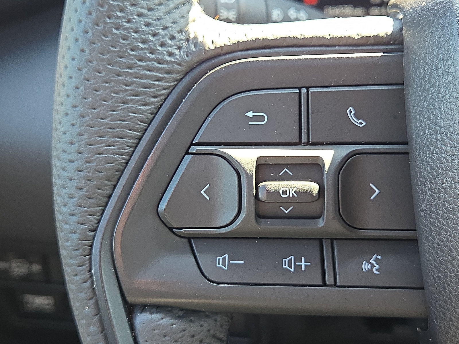 Used 2026 Toyota Sequoia TRD Pro AWD/4WD image 22