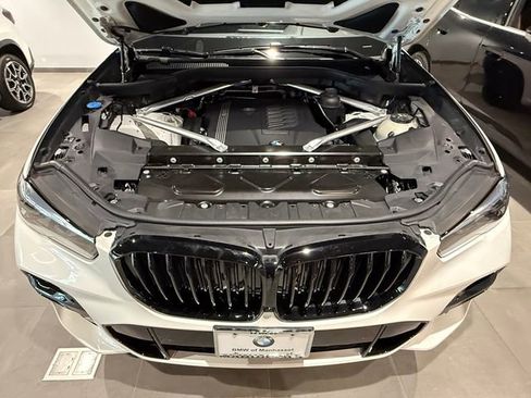 Certified 2023 BMW X5 xDrive40i w/ M Sport Package AWD/4WD image 25