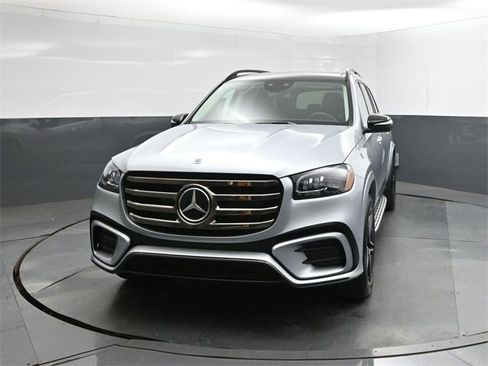New 2026 Mercedes-Benz GLS 450 4MATIC image 16