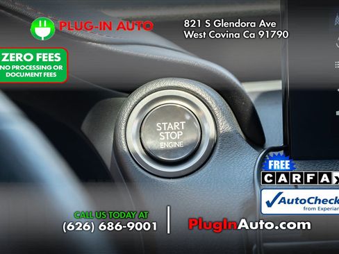 Used 2023 Lexus IS 500 w/ Accessory Package RWD image 26