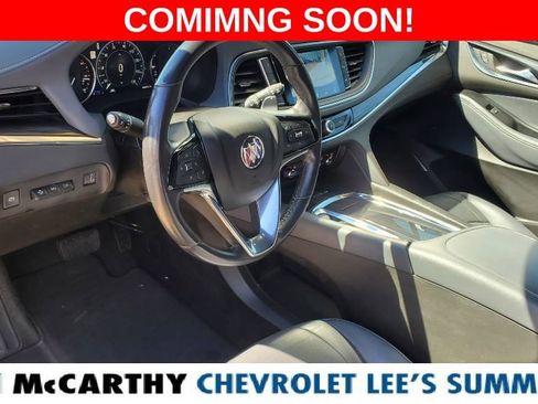 Used 2024 Buick Enclave Premium AWD/4WD image 9