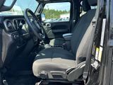 Used 2018 Jeep Wrangler Unlimited Sport S image 4