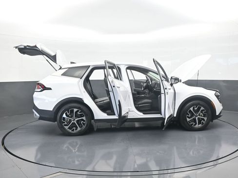 Used 2024 Kia Sportage EX image 74