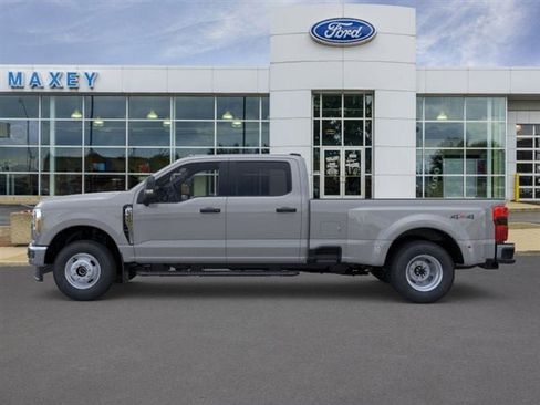 New 2026 Ford F350 XLT w/ 360-Degree Camera Package image 25