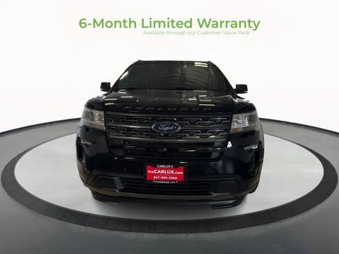 Used 2018 Ford Explorer XLT w/ Equipment Group 202A AWD/4WD image 2