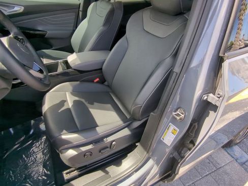 Certified 2024 Volkswagen ID.4 S RWD image 20