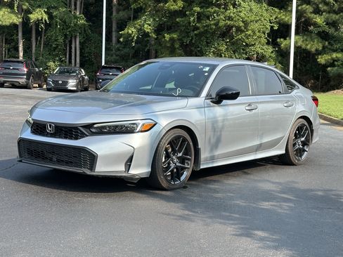 Used 2025 Honda Civic Sport image 5