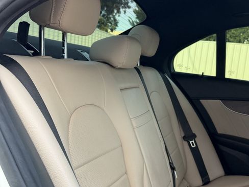 Used 2020 Mercedes-Benz C 300 Sedan image 28