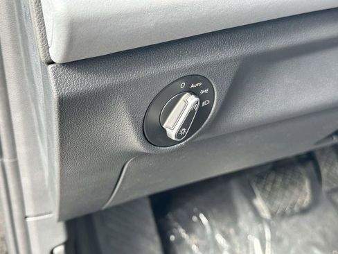 New 2026 Volkswagen Jetta SE image 15