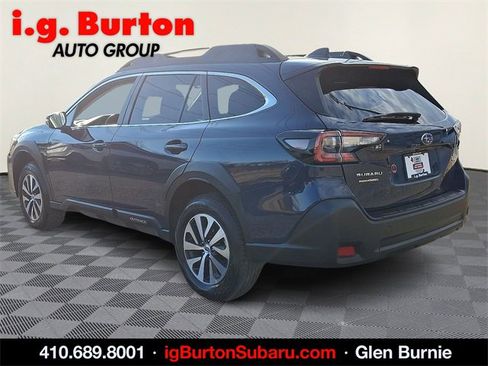 Used 2025 Subaru Outback Premium image 4