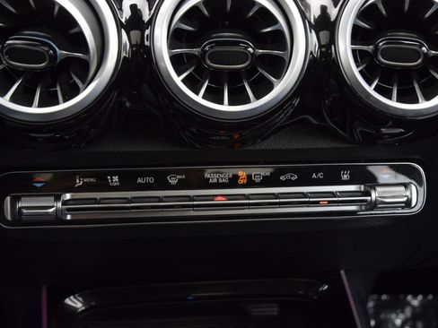 Certified 2024 Mercedes-Benz EQB 300 4MATIC image 28