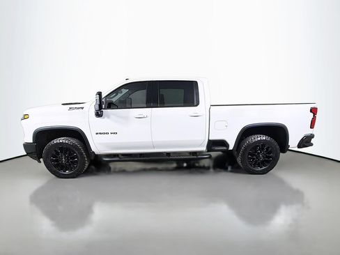 Used 2025 Chevrolet Silverado 2500 LTZ w/ Trail Boss Package AWD/4WD image 9