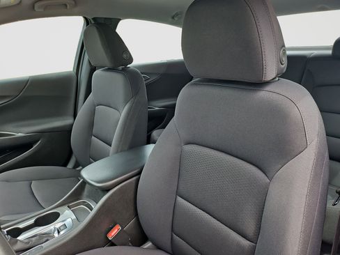 Used 2023 Chevrolet Malibu LS FWD image 17
