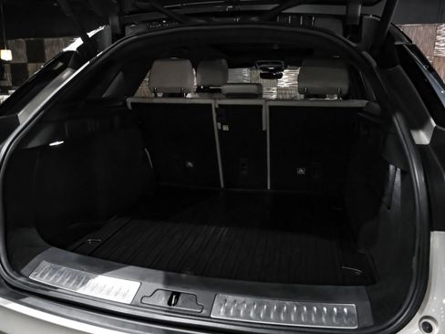 Used 2020 Land Rover Range Rover Velar R-Dynamic S AWD/4WD image 45