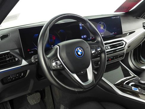 Certified 2023 BMW i4 eDrive35 image 31