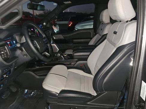 Used 2023 Ford F150 Lightning Platinum image 5