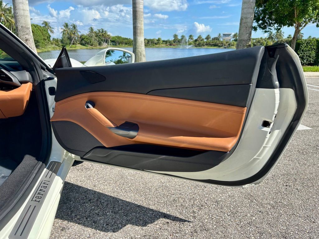 Used 2018 Ferrari 488 Spider RWD image 24
