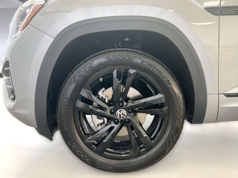 New 2026 Volkswagen Atlas Cross Sport SEL R-Line image 12