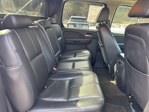 Used 2007 Chevrolet Avalanche LT w/ LT Preferred Equipment Group AWD/4WD image 30