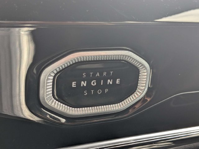 New 2026 Jeep Grand Cherokee Limited w/ Limited Altitude Package RWD image 35