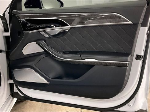 Used 2023 Audi S8 w/ S8 Executive Package image 24