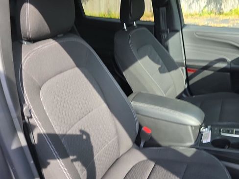 Used 2024 Ford Escape Active image 32