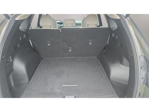 Certified 2025 Hyundai Tucson SEL AWD/4WD image 9