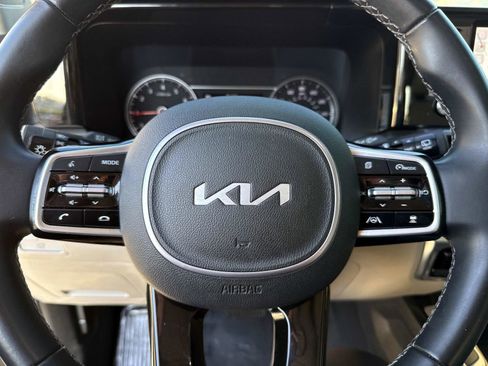 Used 2022 Kia Sorento SX image 34