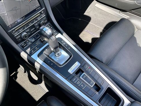 Used 2013 Porsche Boxster S image 15