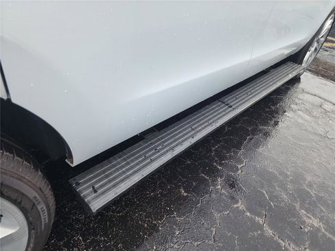 New 2025 Lincoln Navigator L Black Label image 23