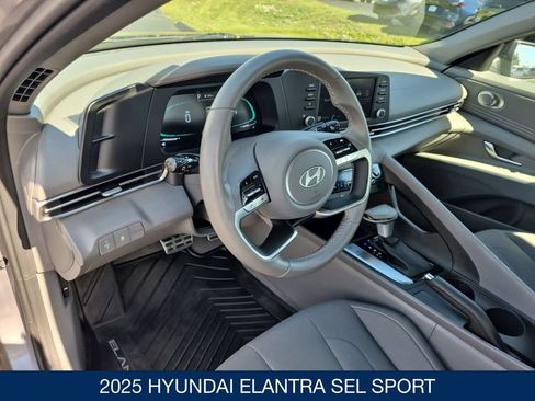 Certified 2025 Hyundai Elantra Sport FWD image 13
