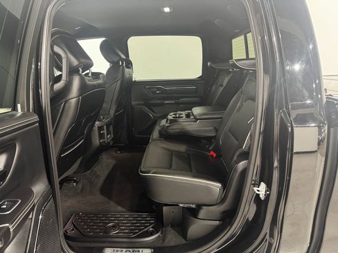 Used 2022 RAM 1500 Limited w/ Body-Colour Bumper Group image 21