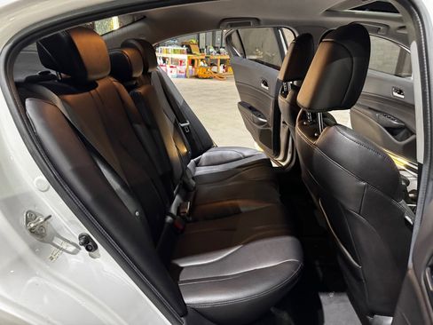 Used 2019 Acura ILX image 23