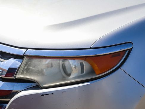 Used 2011 Ford Edge SEL w/ 202A Rapid Spec Order Code FWD image 8