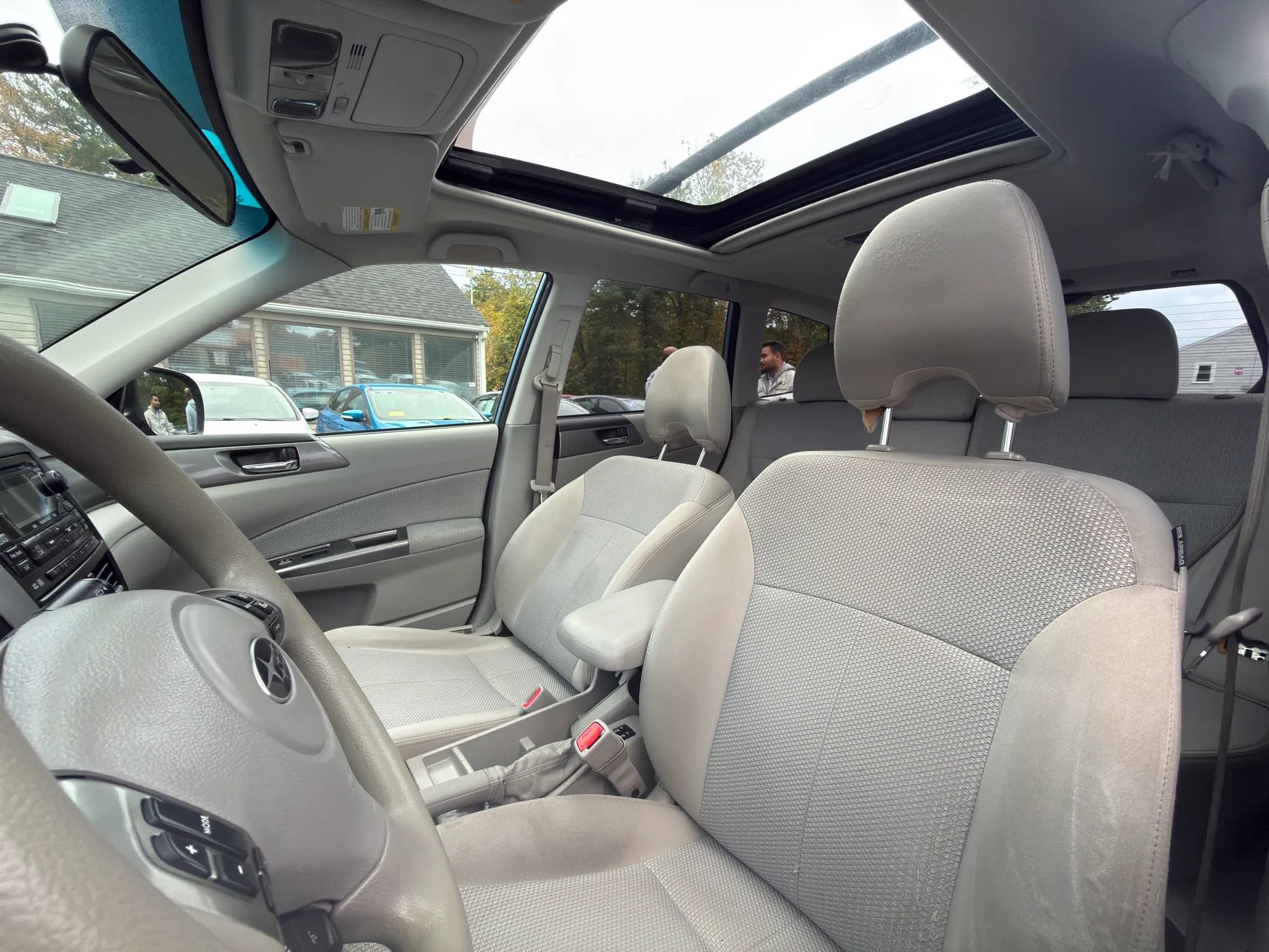 Used 2011 Subaru Forester 2.5X Premium w/ All-Weather Pkg AWD/4WD image 24