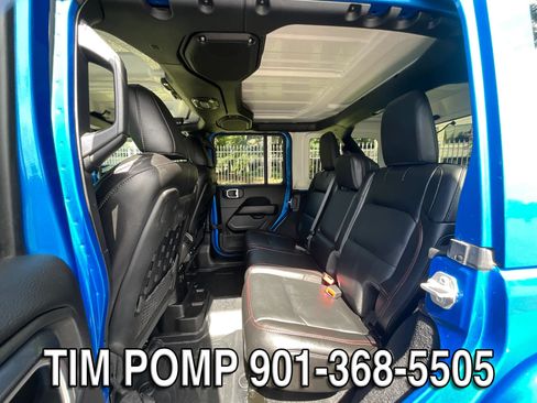 Used 2021 Jeep Wrangler Unlimited Rubicon AWD/4WD image 12