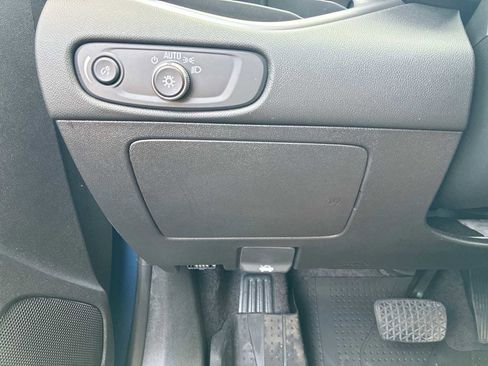 Certified 2025 Chevrolet Malibu RS w/ LPO, Floor Liner Package image 17