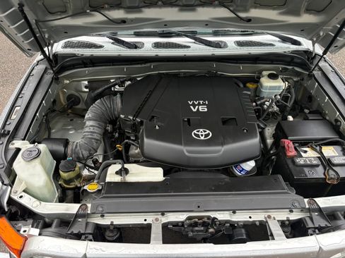 Used 2007 Toyota FJ Cruiser 2WD image 14
