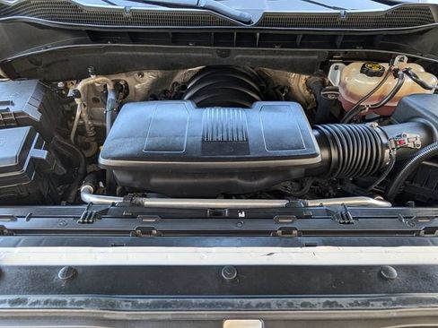 Used 2024 Chevrolet Silverado 1500 ZR2 AWD/4WD image 34
